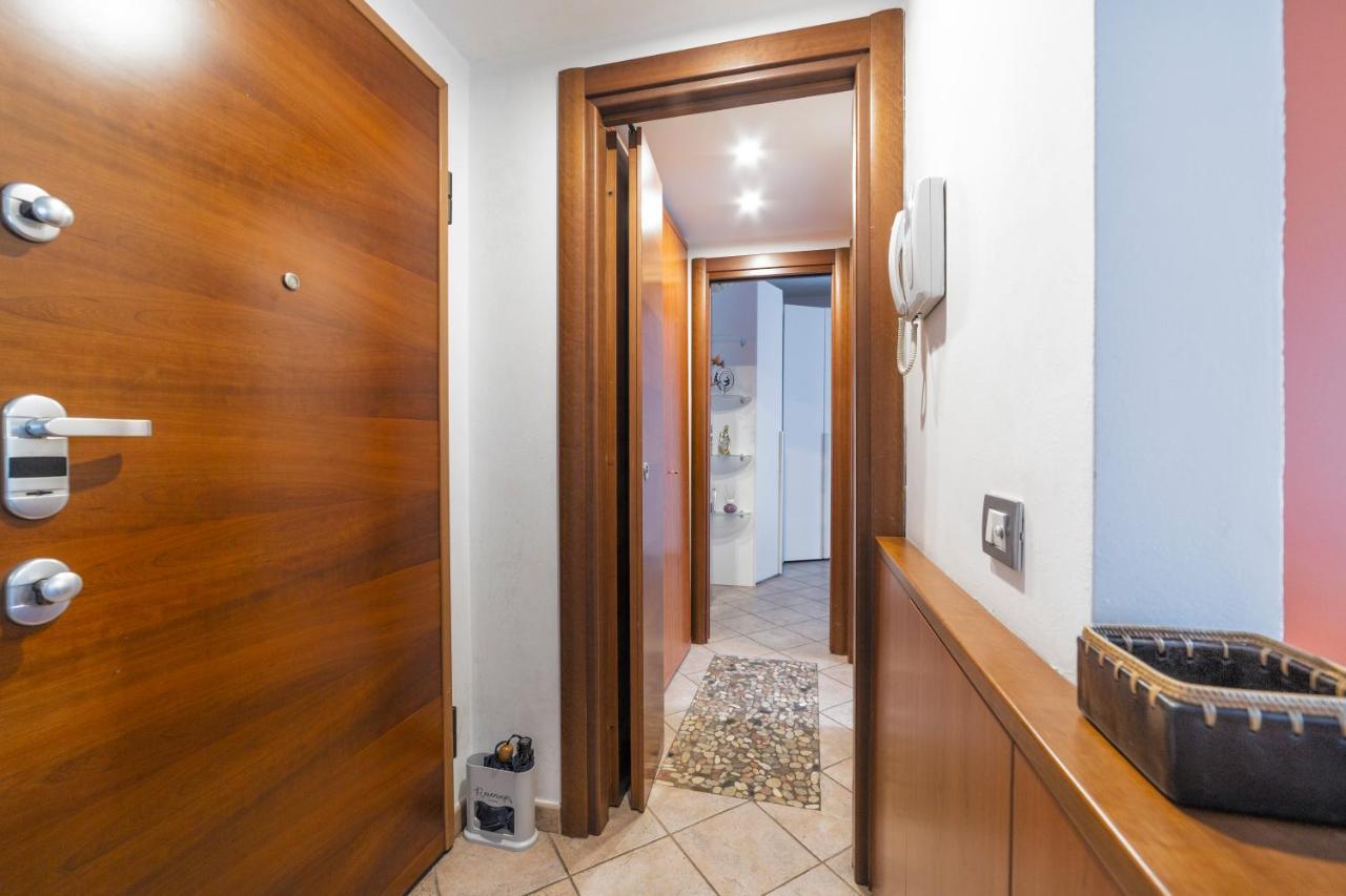 Martesana Flat With Balcony - M1 Gorla And Turro Apartment Milan Exterior photo